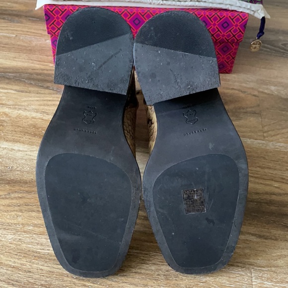 Tory Burch Heeled Ankle Boot Stamped Snake Printed Leather Pale Desert Roccia - Picture 13 of 16